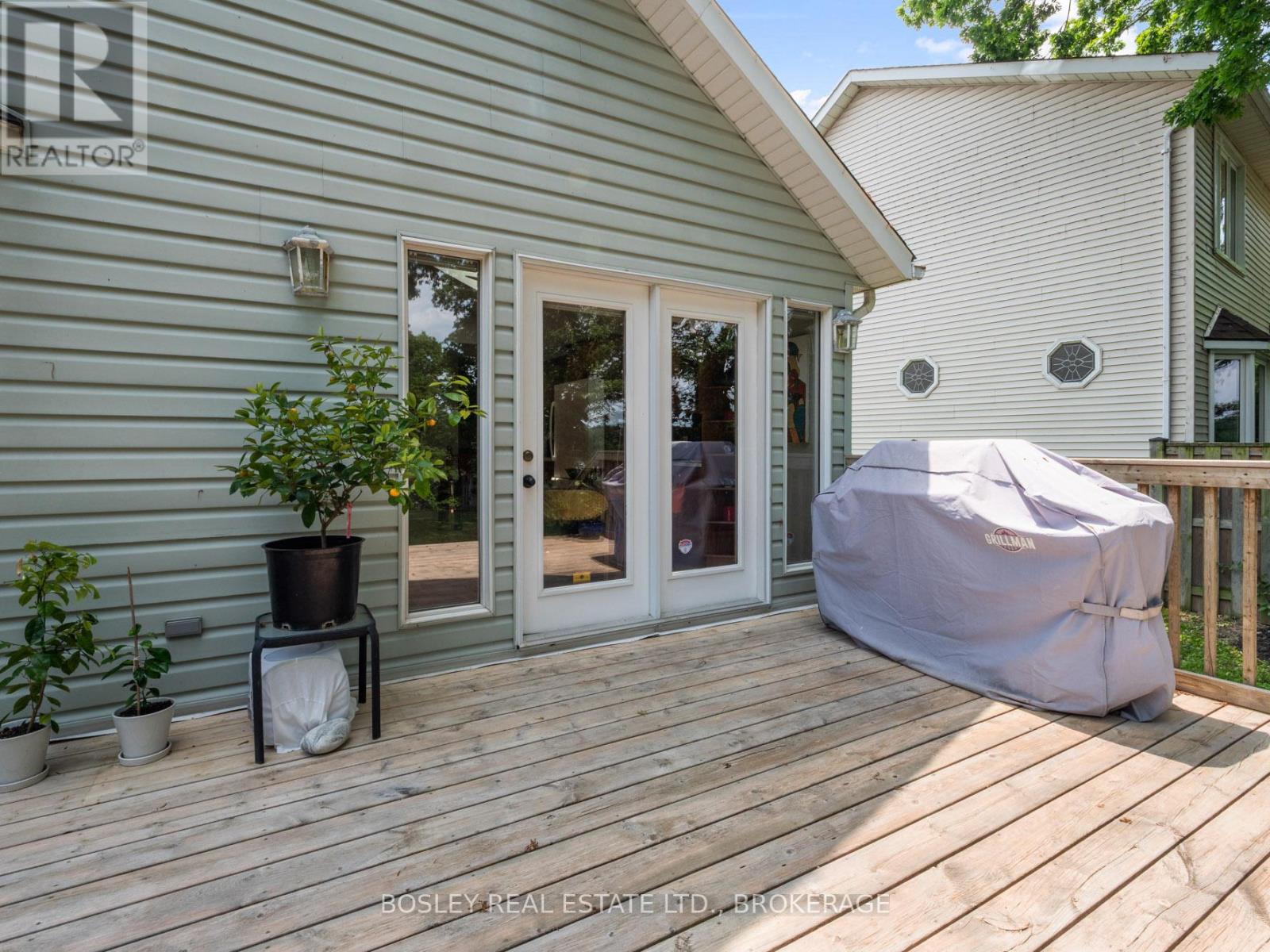48 Henley Drive, St. Catharines (Martindale Pond), Ontario  L2N 4A9 - Photo 13 - X12440411