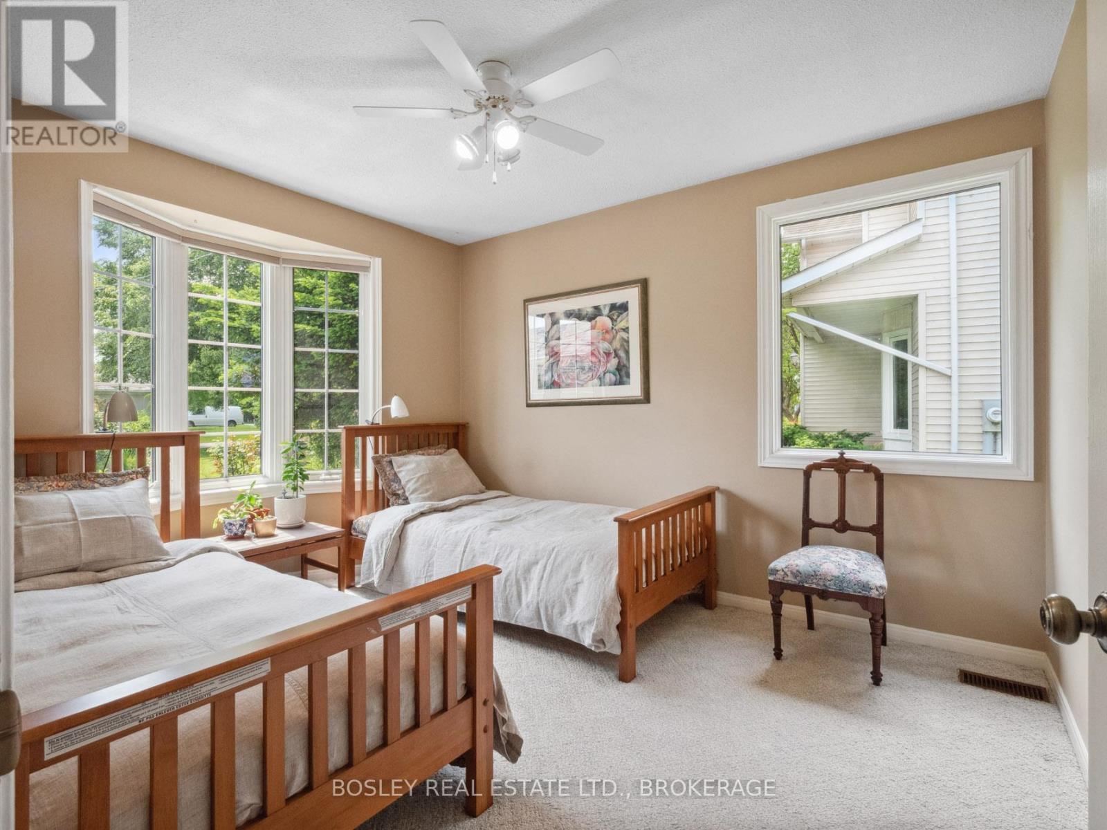48 Henley Drive, St. Catharines (Martindale Pond), Ontario  L2N 4A9 - Photo 18 - X12440411