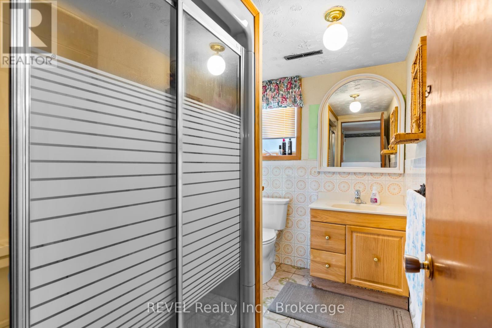 6256 Johnson Drive, Niagara Falls (Church's Lane), Ontario  L2J 3J5 - Photo 21 - X12440484