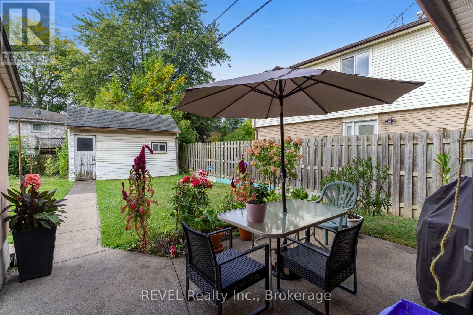 6256 Johnson Drive, Niagara Falls (Church's Lane), Ontario  L2J 3J5 - Photo 23 - X12440484