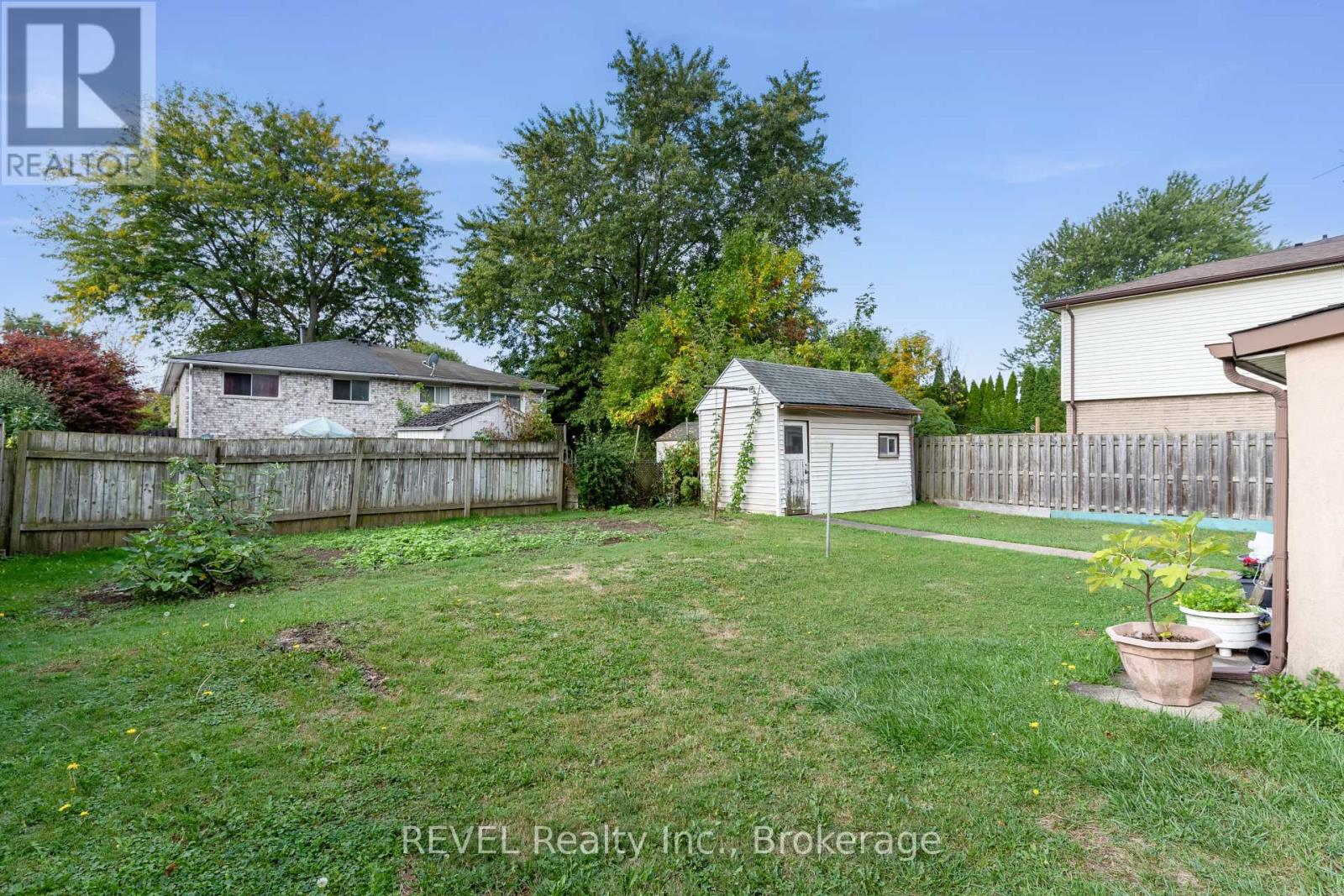 6256 Johnson Drive, Niagara Falls (Church's Lane), Ontario  L2J 3J5 - Photo 24 - X12440484