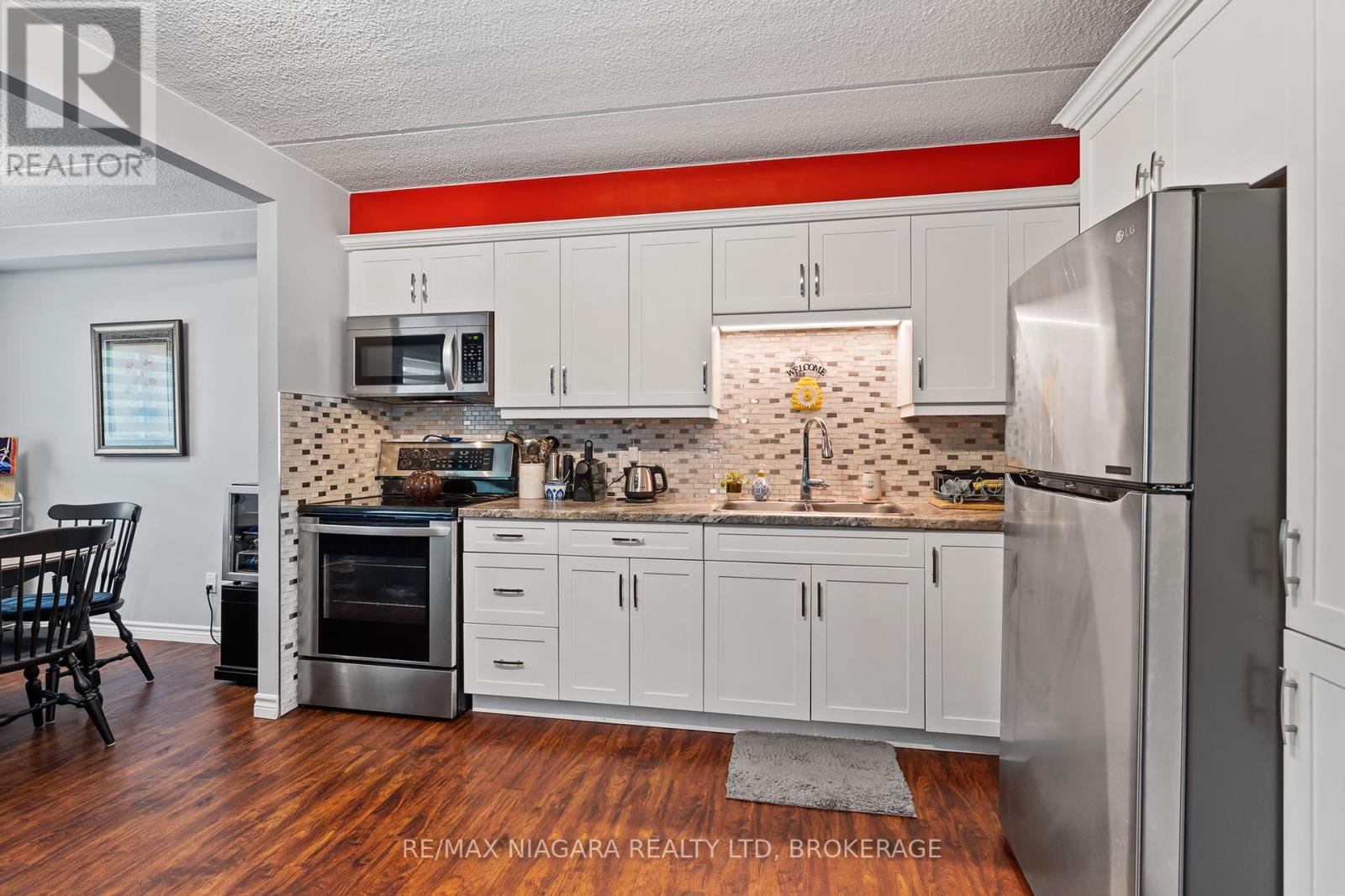 307 - 6 Westlake Lane, St. Catharines (Lakeport), Ontario  L2N 5S3 - Photo 13 - X12440515