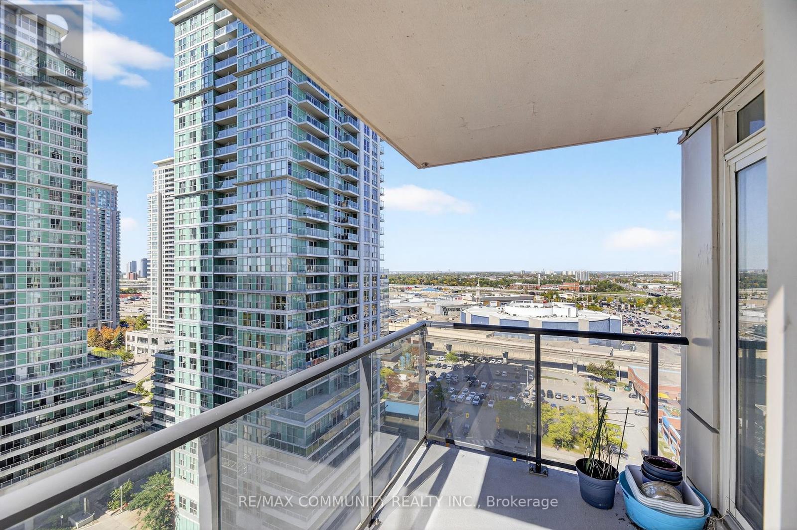 2010 - 25 Town Centre Court, Toronto, Ontario  M1P 0B4 - Photo 13 - E12415663