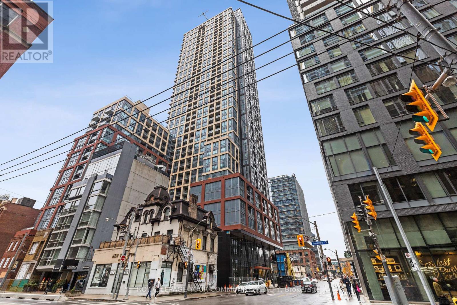 1625 - 108 Peter St Street, Toronto, Ontario  M5V 0W2 - Photo 1 - C12440332