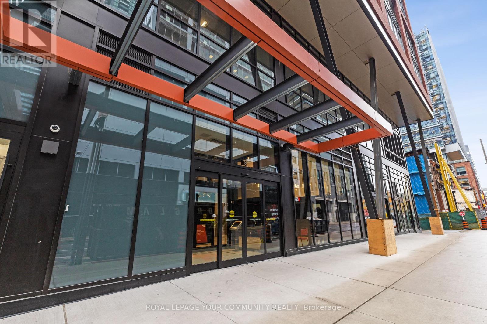 1625 - 108 Peter St Street, Toronto, Ontario  M5V 0W2 - Photo 14 - C12440332