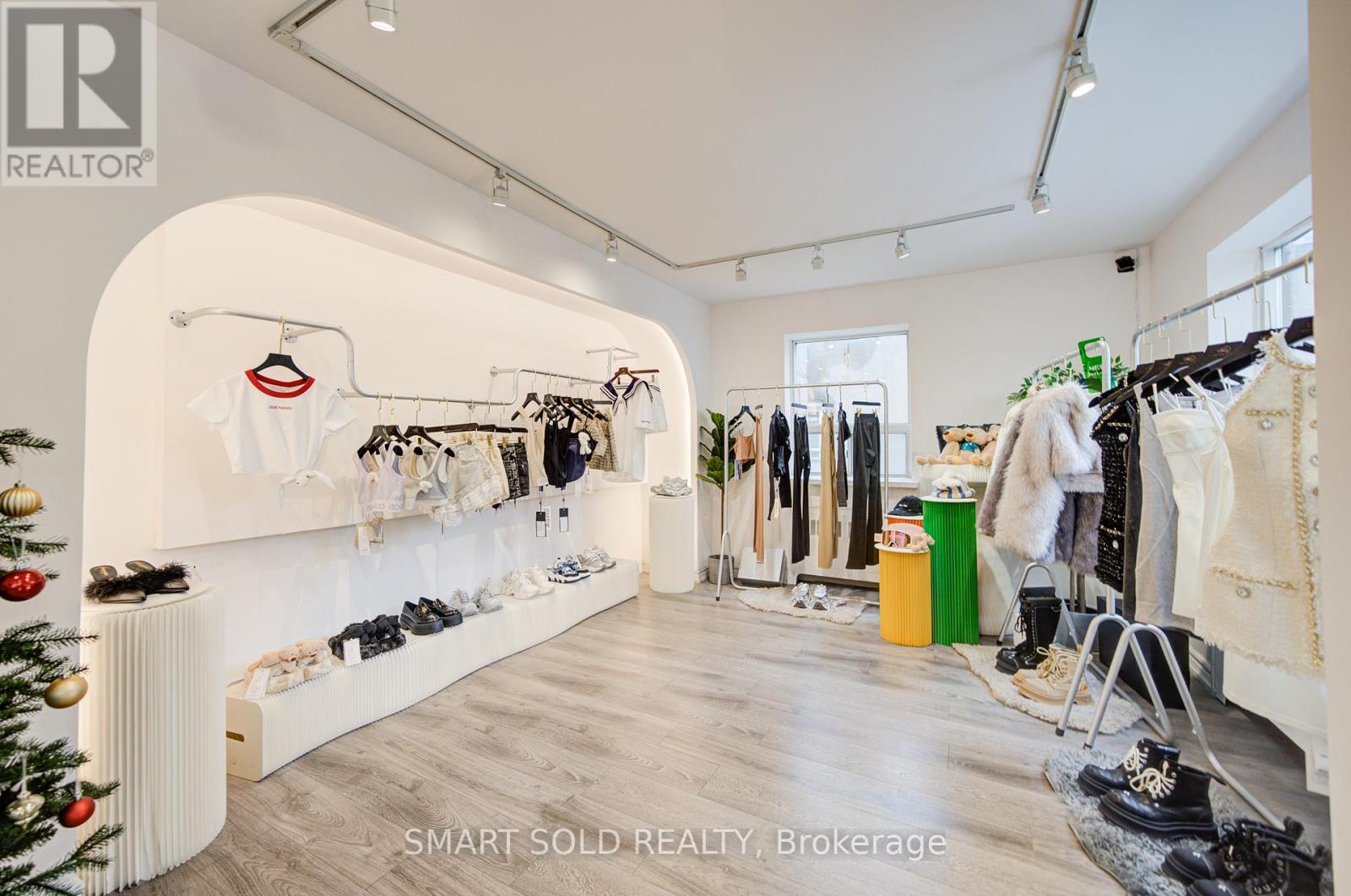 5445 Yonge Street, Toronto, Ontario  M2N 5S1 - Photo 20 - C12440373