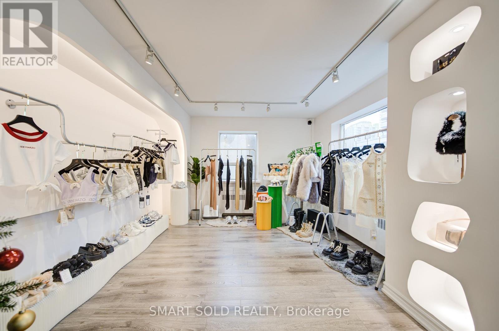 5445 Yonge Street, Toronto, Ontario  M2N 5S1 - Photo 21 - C12440373