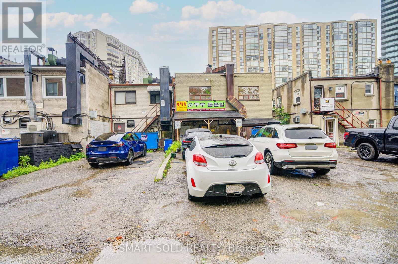 5445 Yonge Street, Toronto, Ontario  M2N 5S1 - Photo 31 - C12440373