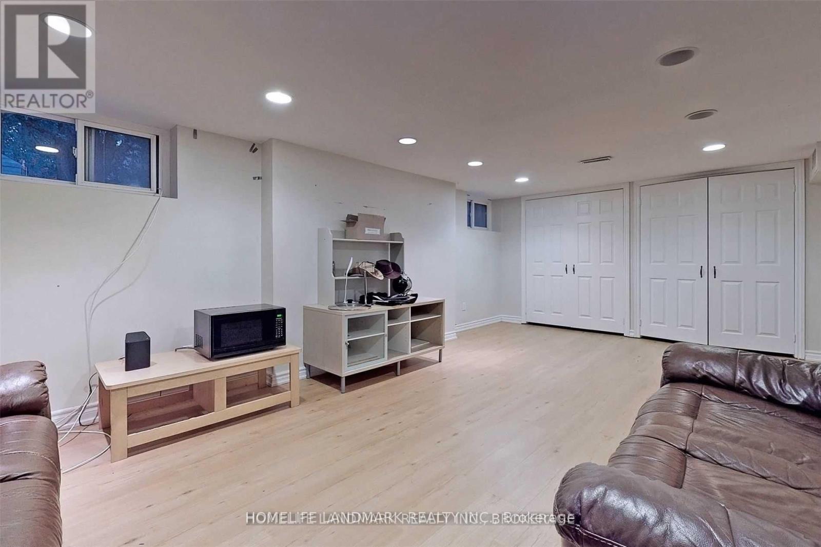 169 Highgate Avenue, Toronto, Ontario  M2N 5G9 - Photo 21 - C12440394