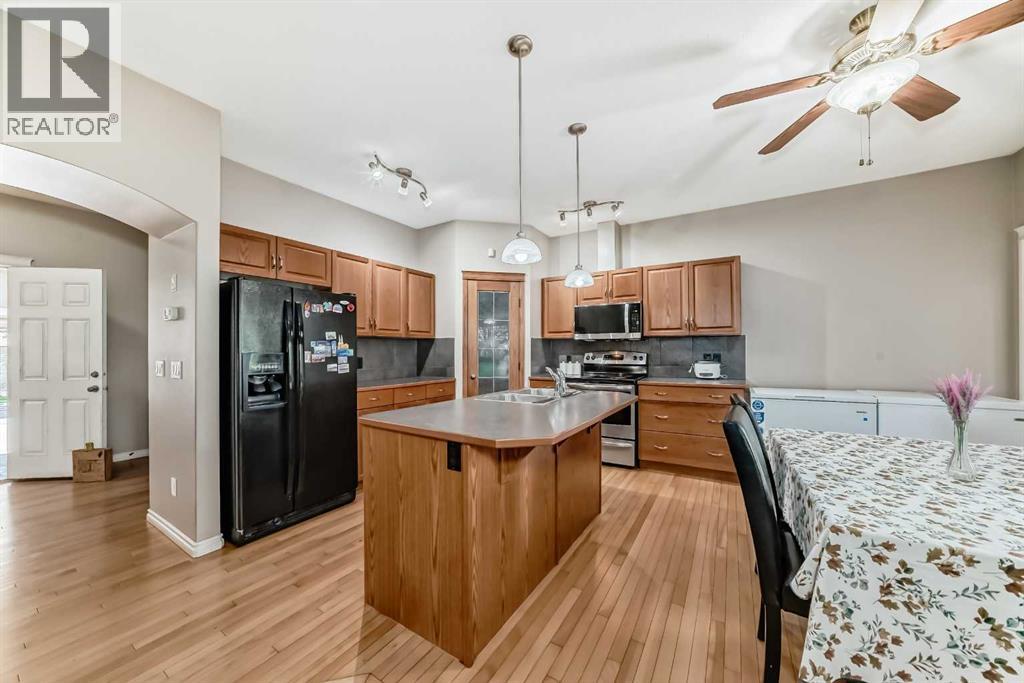116, 100 Coopers Common Sw, Airdrie, Alberta  T4B 3C7 - Photo 7 - A2261634