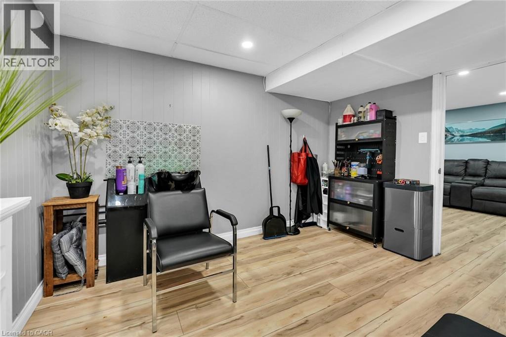 2 The Meadows Street, St. Catharines, Ontario  L2N 7K6 - Photo 32 - 40772048