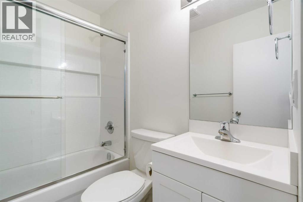 2815 41 Street Sw, Calgary, Alberta  T3E 3K7 - Photo 12 - A2241901