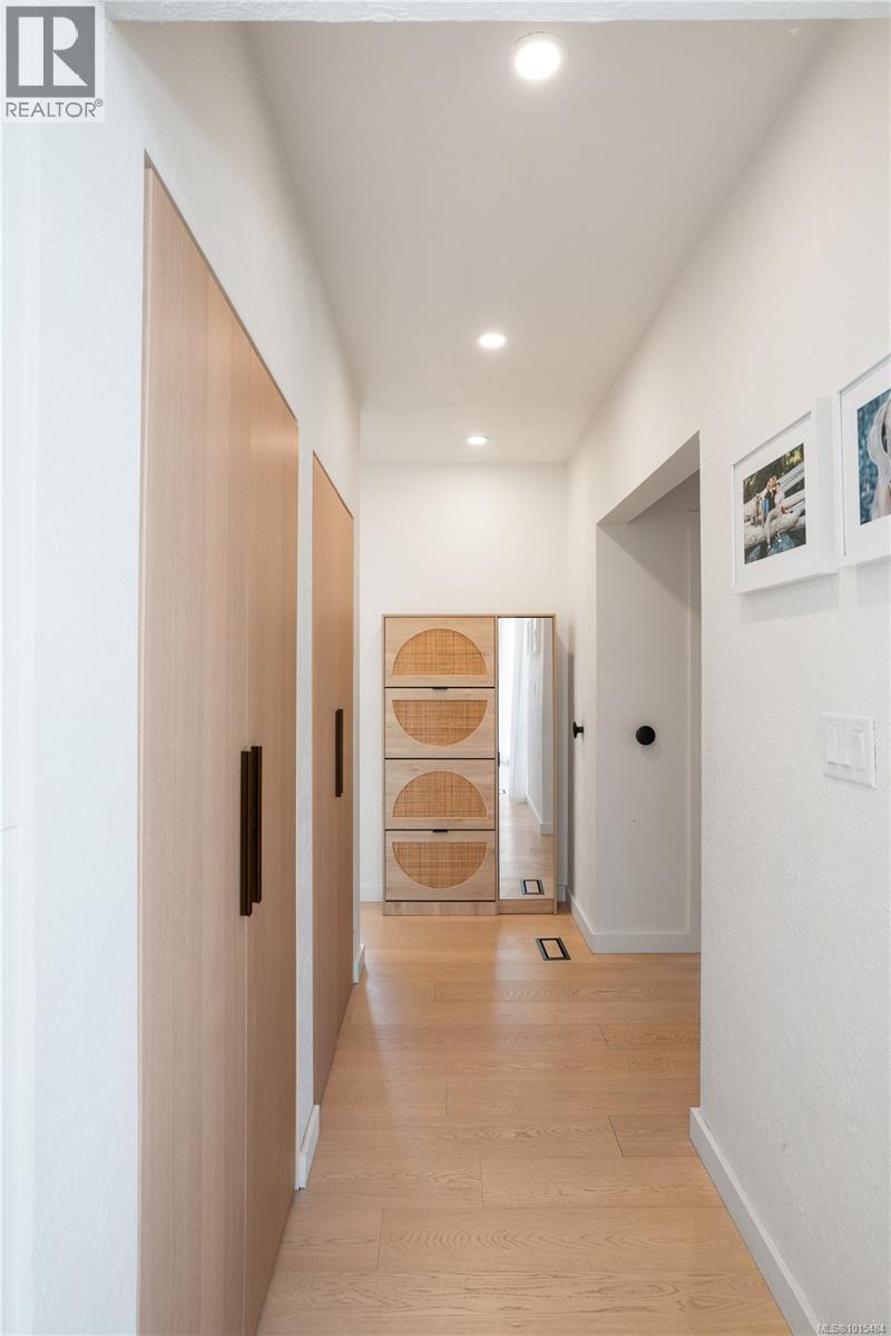 5276 Parker Ave, Saanich, British Columbia  V8Y 2M9 - Photo 34 - 1015484