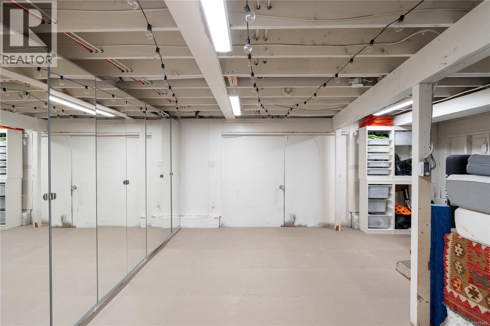 5276 Parker Ave, Saanich, British Columbia  V8Y 2M9 - Photo 37 - 1015484