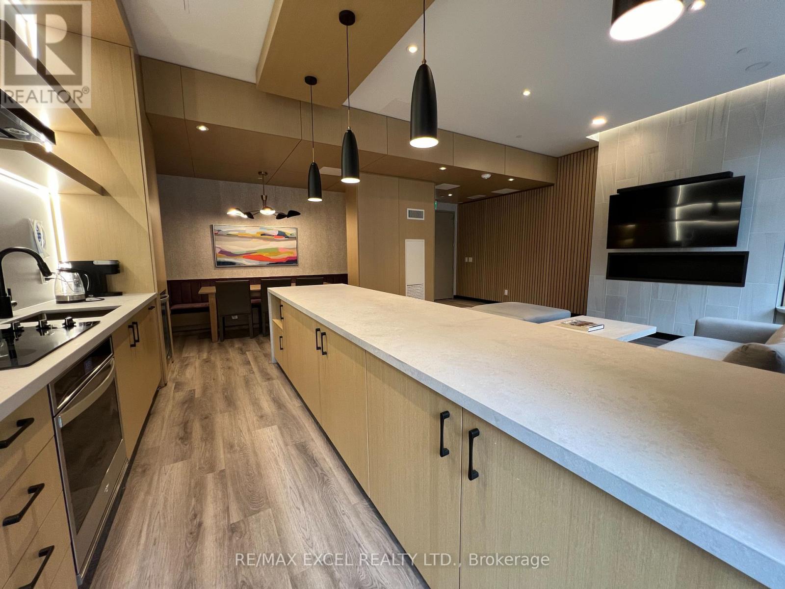 215 - 2369 Danforth Avenue, Toronto, Ontario  M4C 0B1 - Photo 12 - E12440317