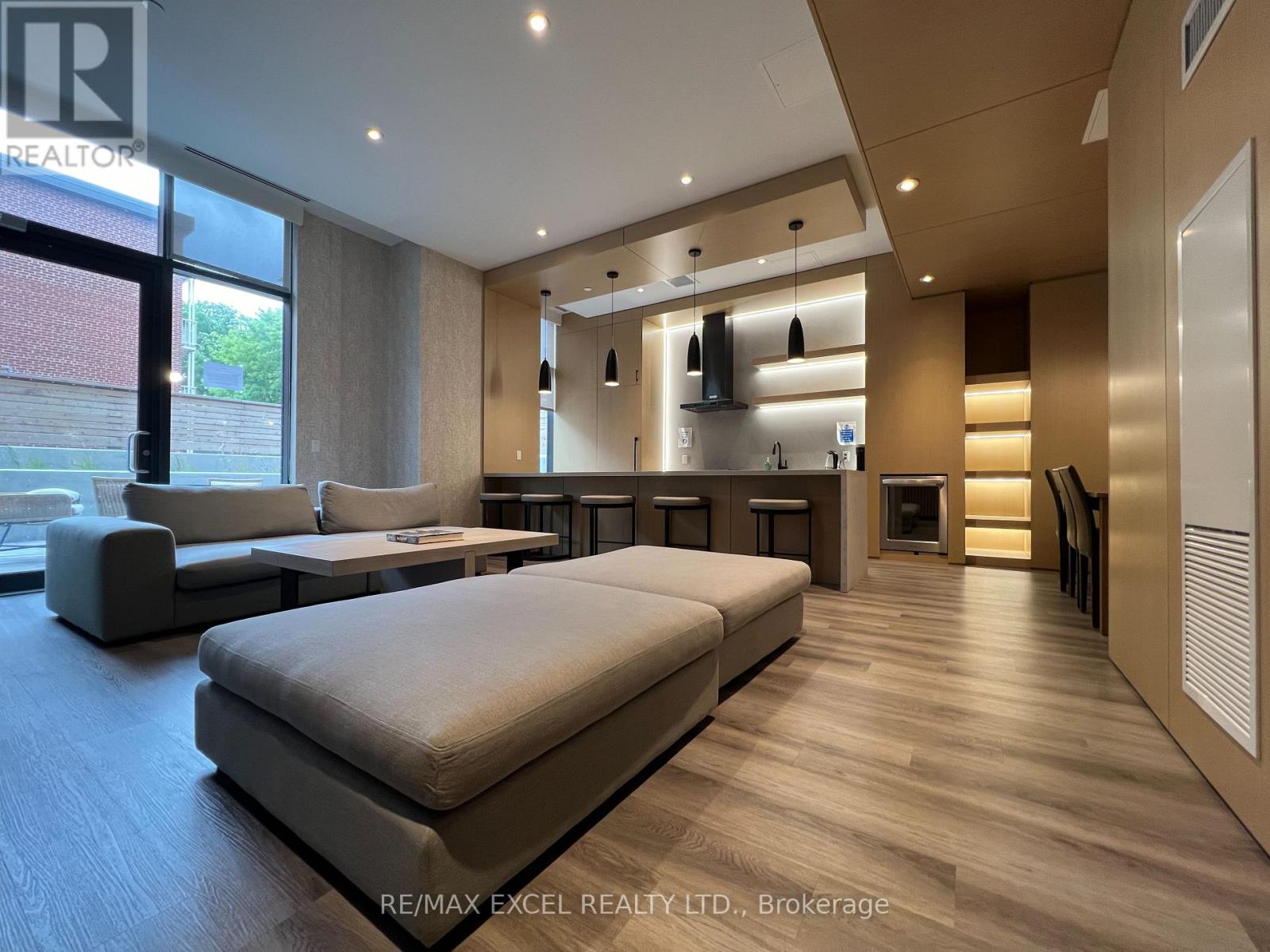 215 - 2369 Danforth Avenue, Toronto, Ontario  M4C 0B1 - Photo 13 - E12440317
