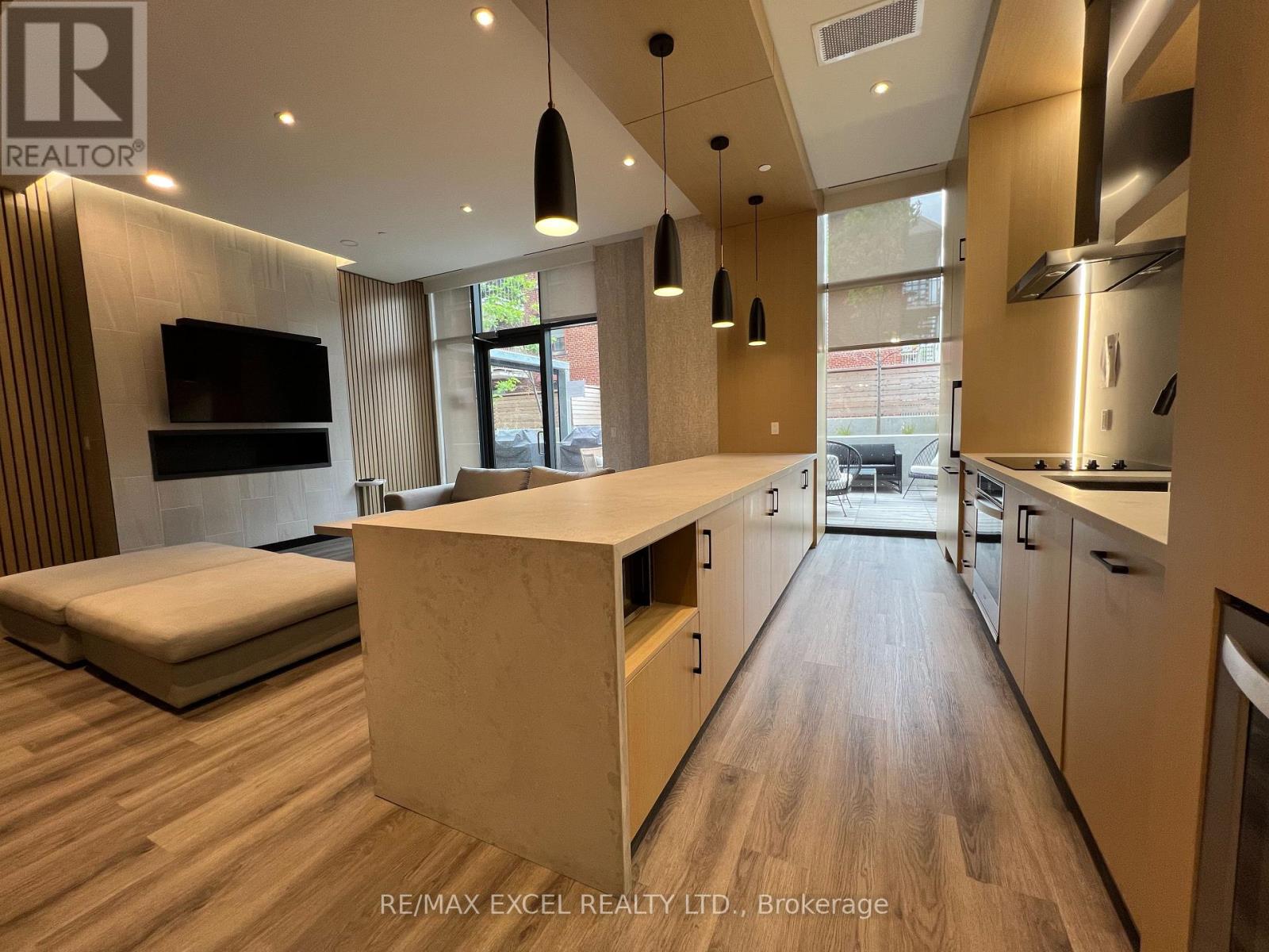 215 - 2369 Danforth Avenue, Toronto, Ontario  M4C 0B1 - Photo 14 - E12440317
