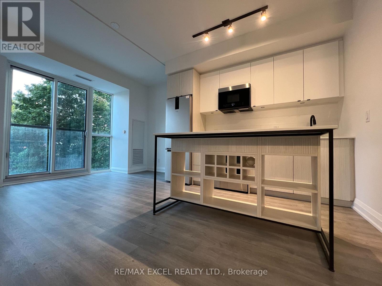 215 - 2369 Danforth Avenue, Toronto, Ontario  M4C 0B1 - Photo 20 - E12440317