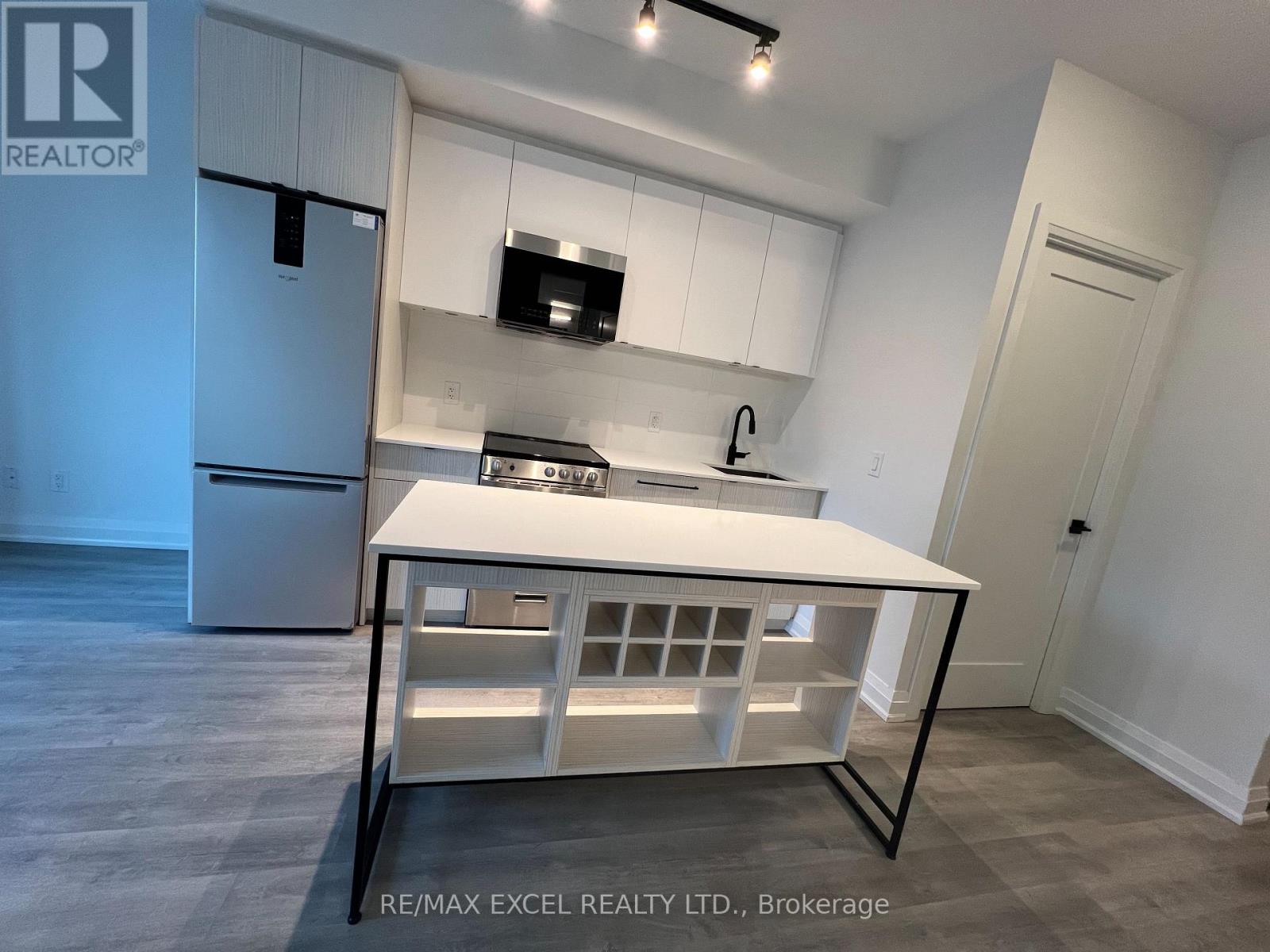215 - 2369 Danforth Avenue, Toronto, Ontario  M4C 0B1 - Photo 23 - E12440317