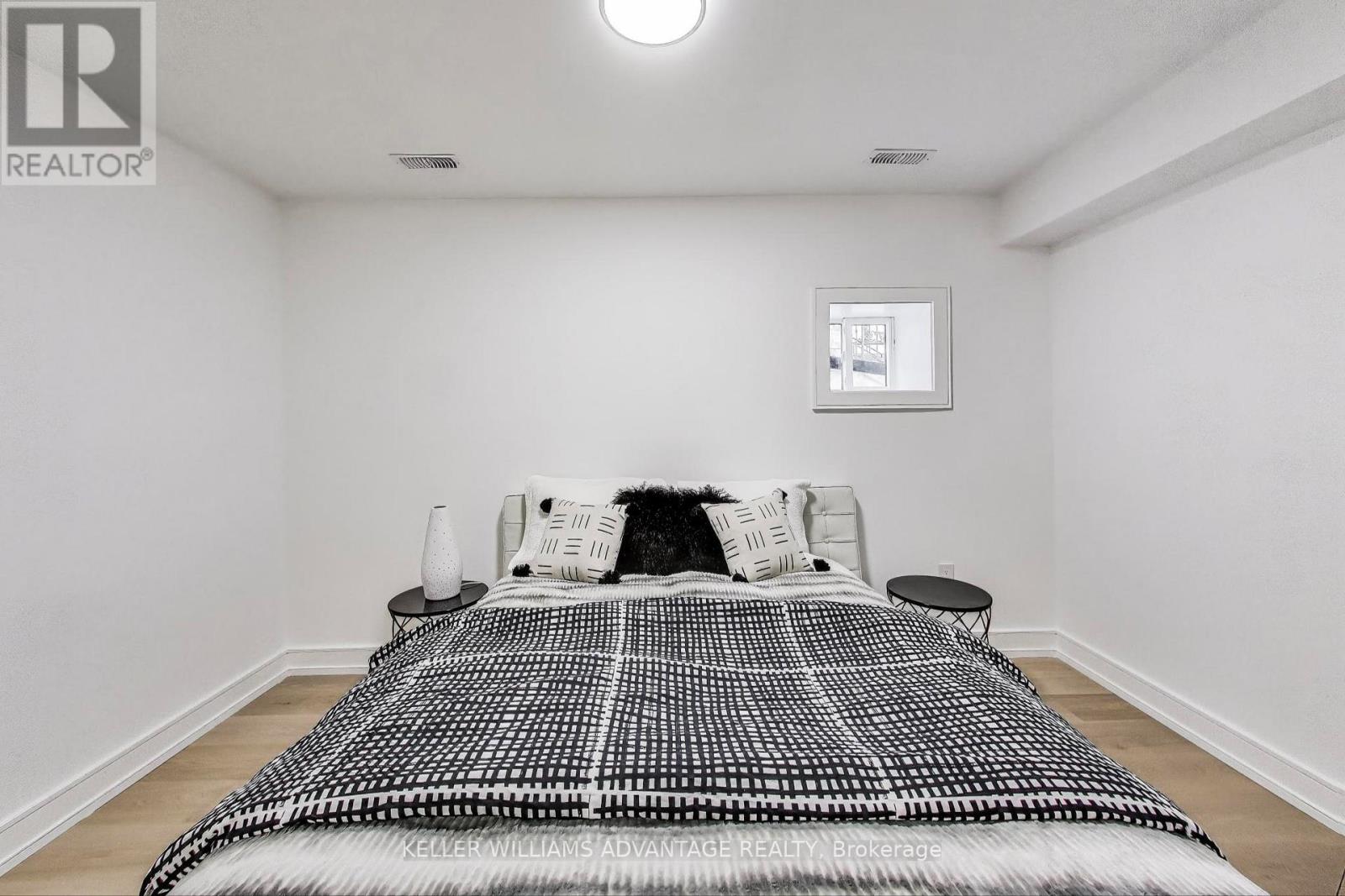 36 Doris Drive, Toronto, Ontario  M4B 3C8 - Photo 36 - E12440384