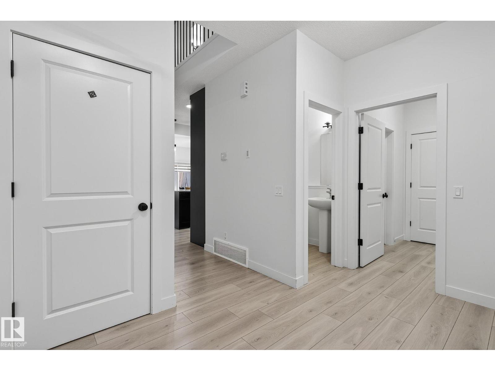 7336 179 Av Nw, Edmonton, Alberta  T5Z 0M7 - Photo 15 - E4460420