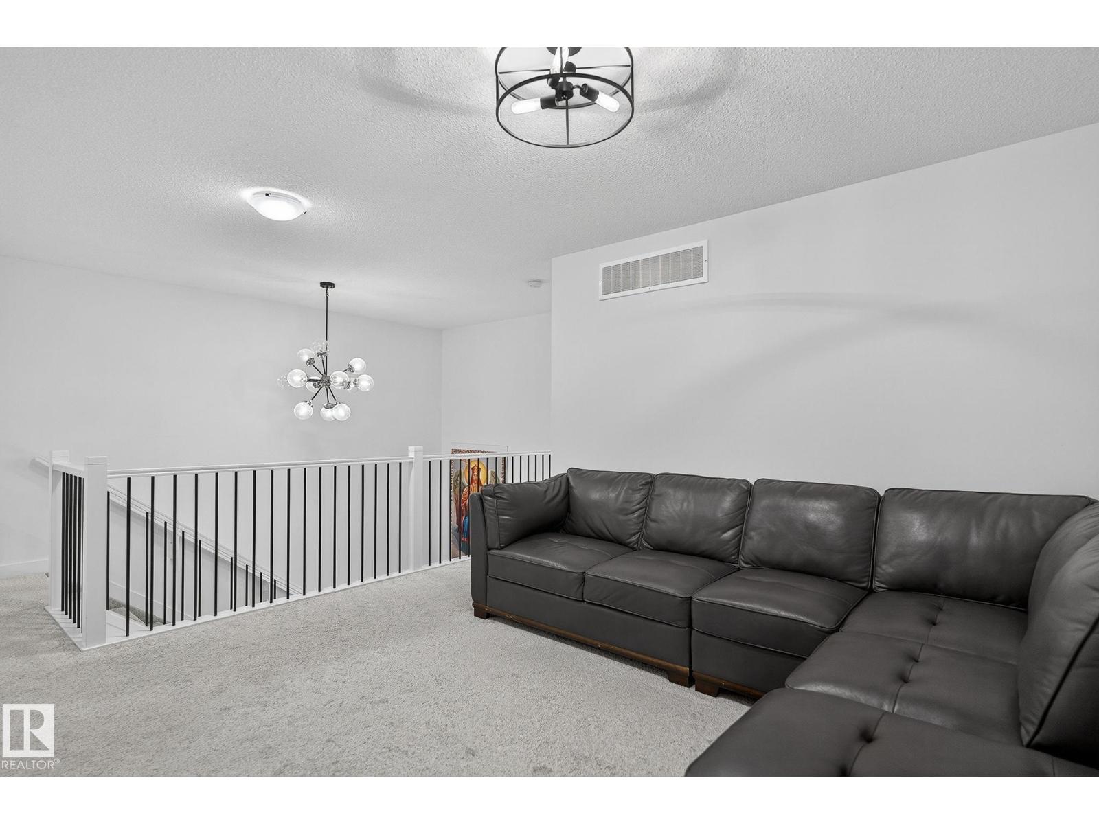 7336 179 Av Nw, Edmonton, Alberta  T5Z 0M7 - Photo 34 - E4460420