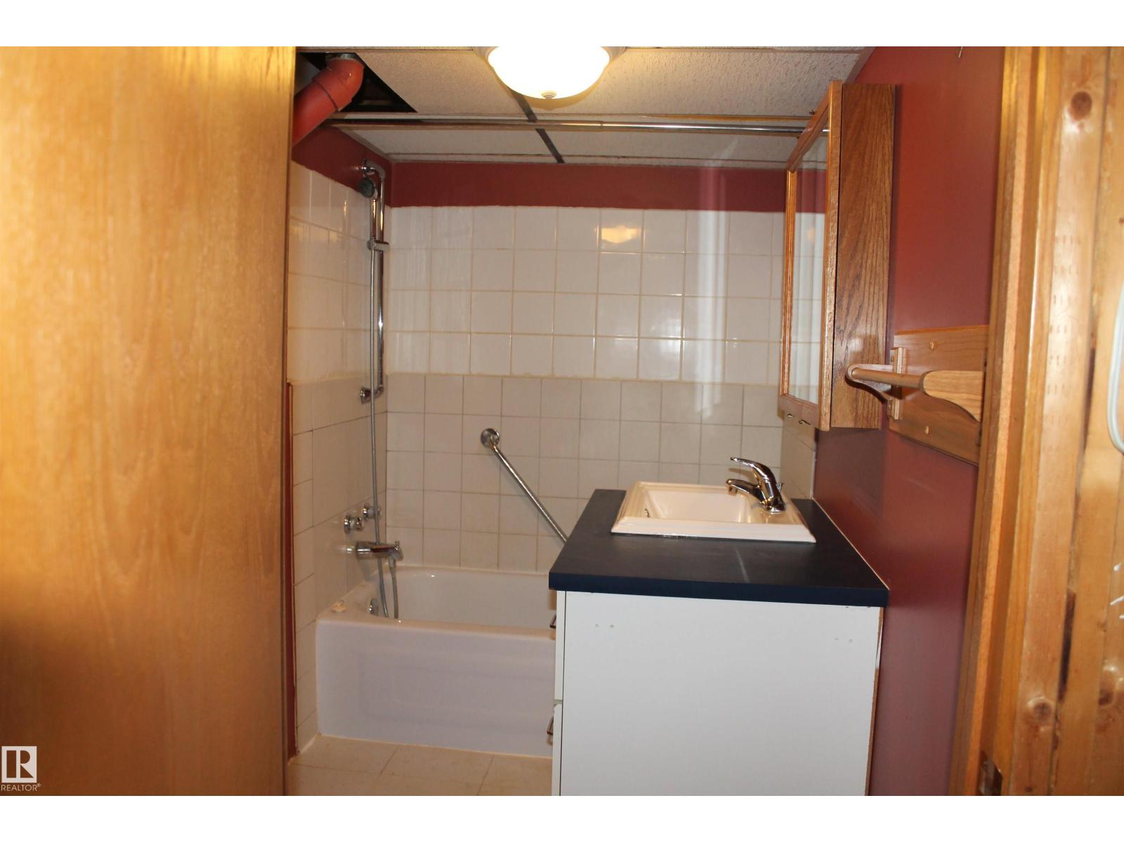 5026 47 St, Daysland, Alberta  T0B 1A0 - Photo 20 - E4460421