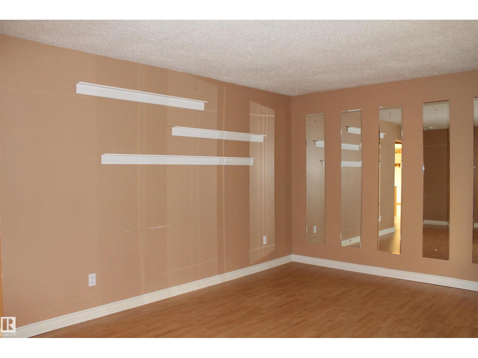 5026 47 St, Daysland, Alberta  T0B 1A0 - Photo 4 - E4460421