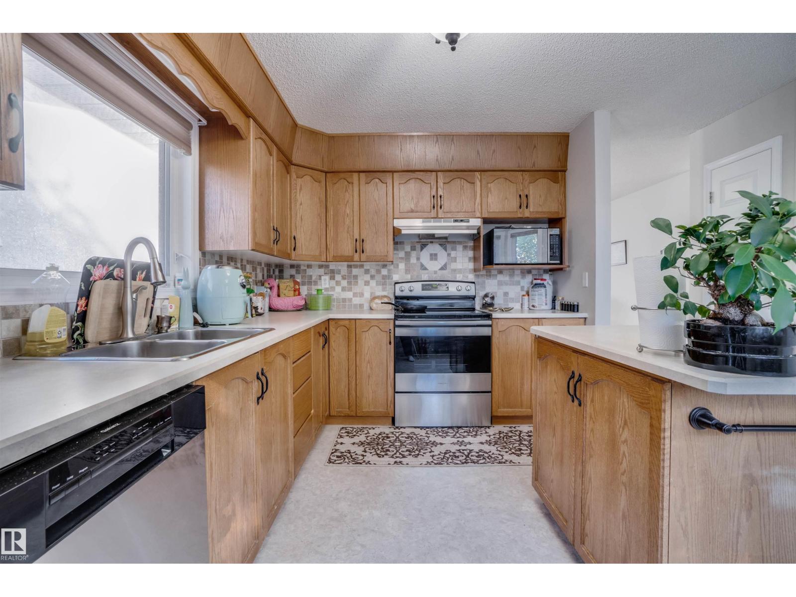 4239 29 Av Nw, Edmonton, Alberta  T6L 5K3 - Photo 12 - E4460422