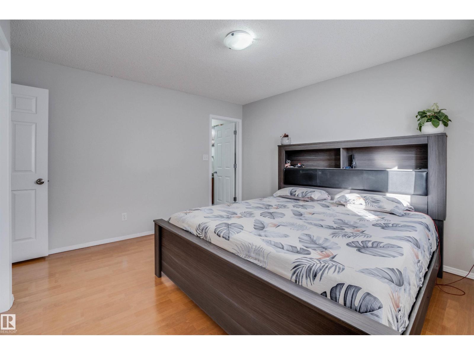 4239 29 Av Nw, Edmonton, Alberta  T6L 5K3 - Photo 16 - E4460422
