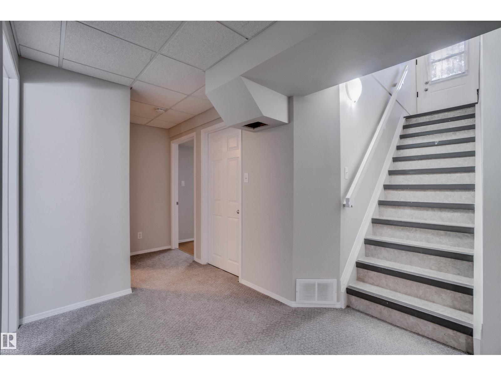 4239 29 Av Nw, Edmonton, Alberta  T6L 5K3 - Photo 24 - E4460422