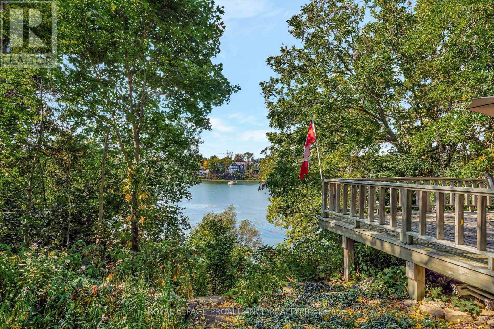 103 Bridge Street, Prince Edward County (Picton Ward), Ontario  K0K 2T0 - Photo 3 - X12440538