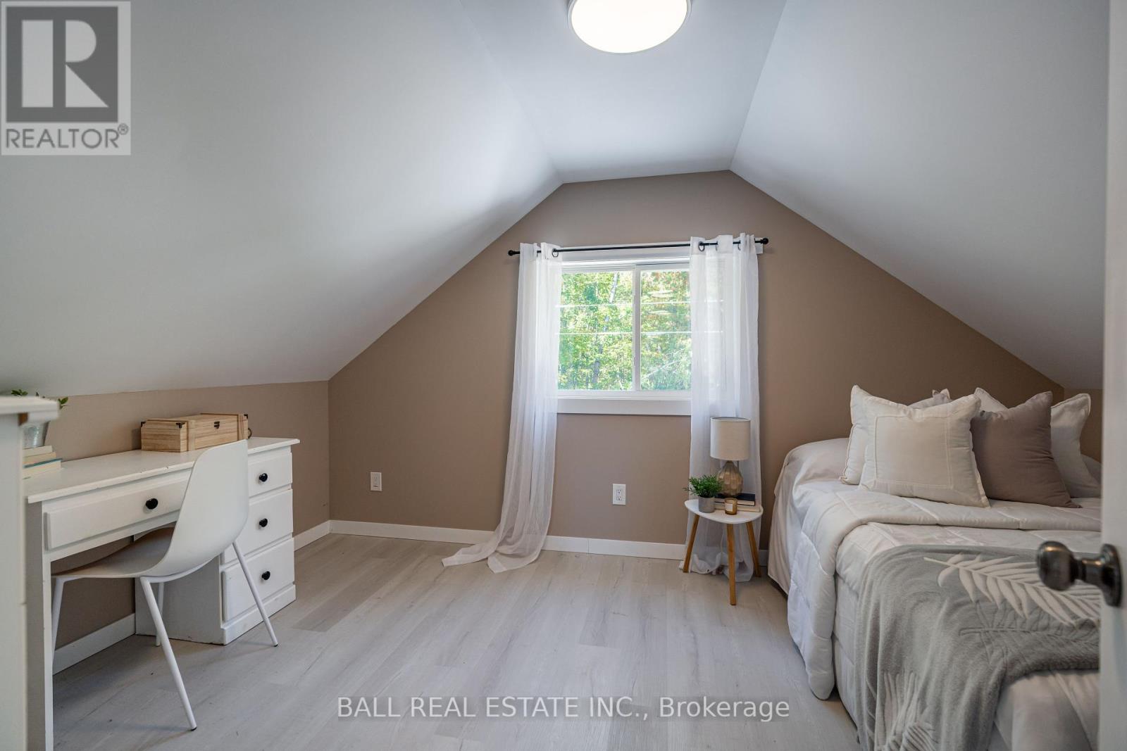 2566 Fire Route 37, Selwyn, Ontario  K0L 2H0 - Photo 34 - X12440539