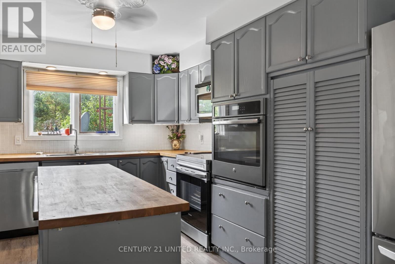 4322 Hwy 7, Kawartha Lakes, Ontario  K0L 2W0 - Photo 18 - X12440546