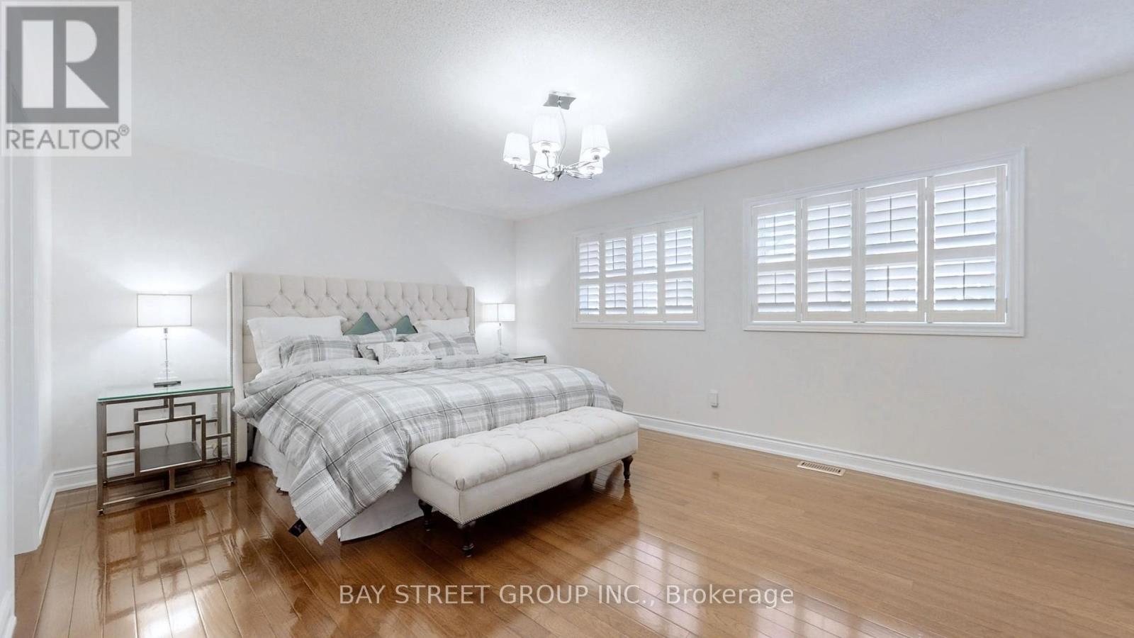 115 Colesbrook Road, Richmond Hill, Ontario  L4S 2G3 - Photo 20 - N12440326