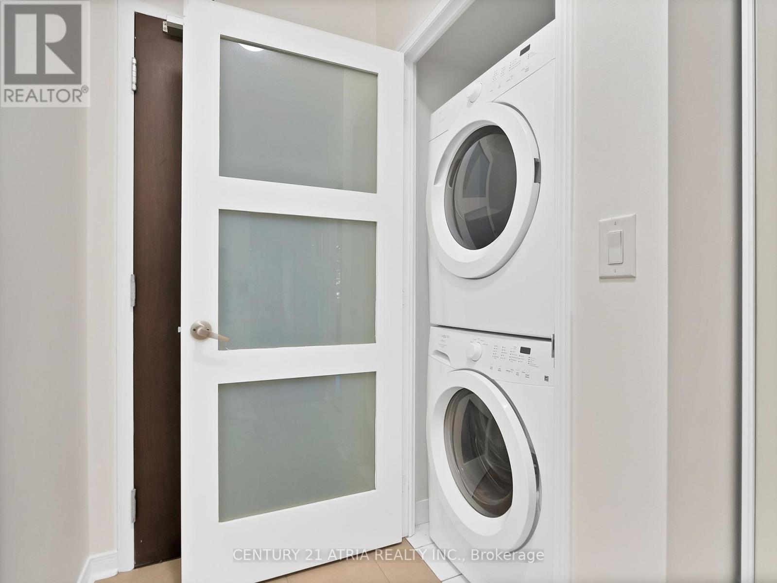 Lorem Ipsum Dolor Sit Amet, Co, Richmond Hill, Ontario  L4B  - Photo 8 - DEMO28942014