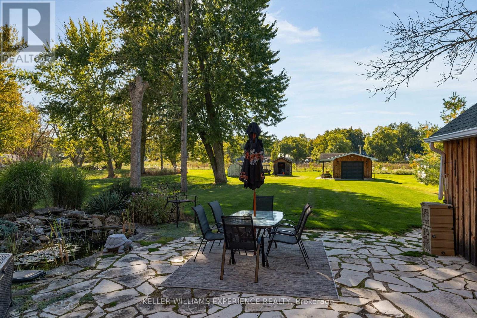 228 Bayshore Road, Innisfil, Ontario  L0L 1K0 - Photo 15 - N12440348