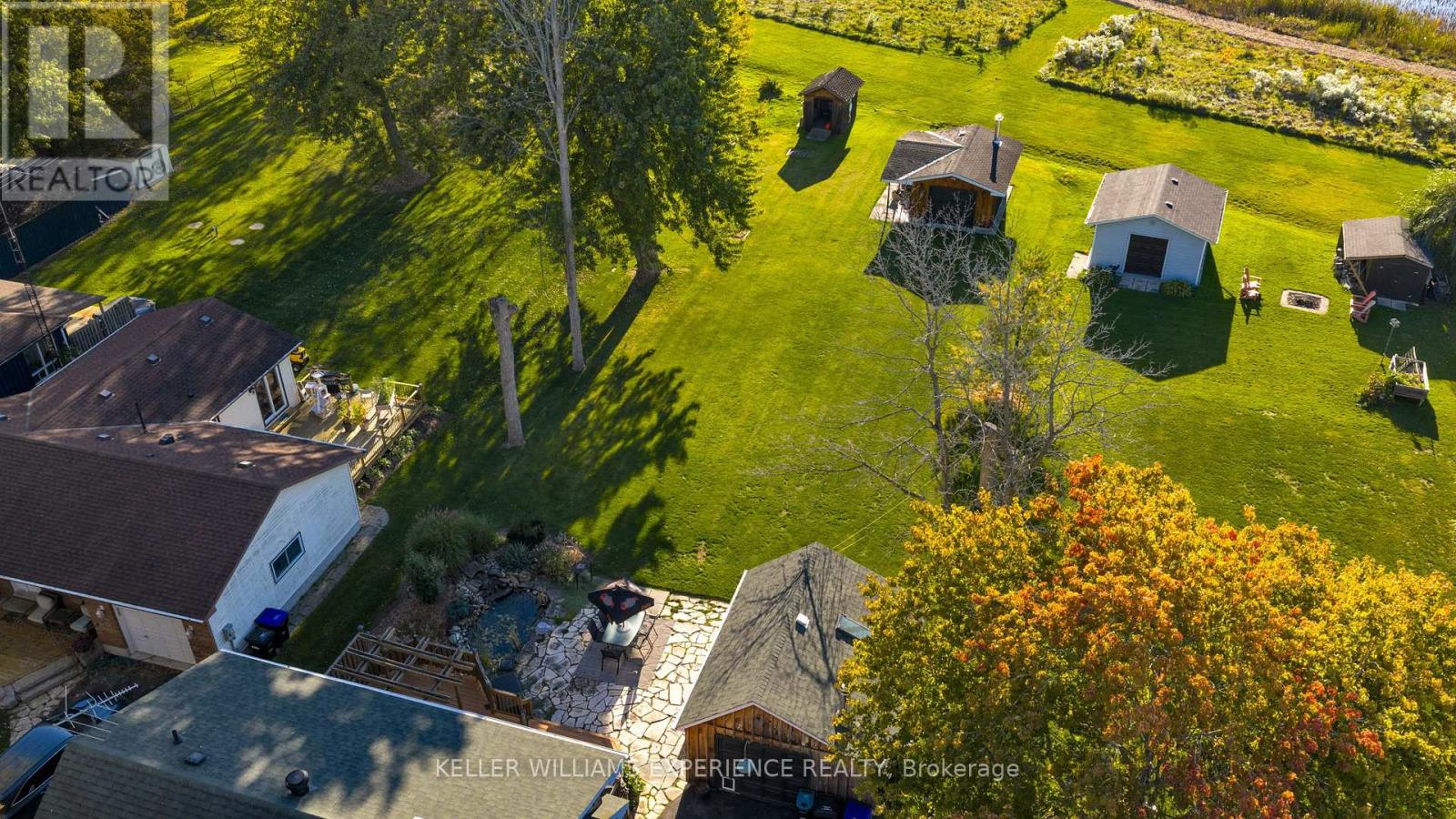 228 Bayshore Road, Innisfil, Ontario  L0L 1K0 - Photo 18 - N12440348