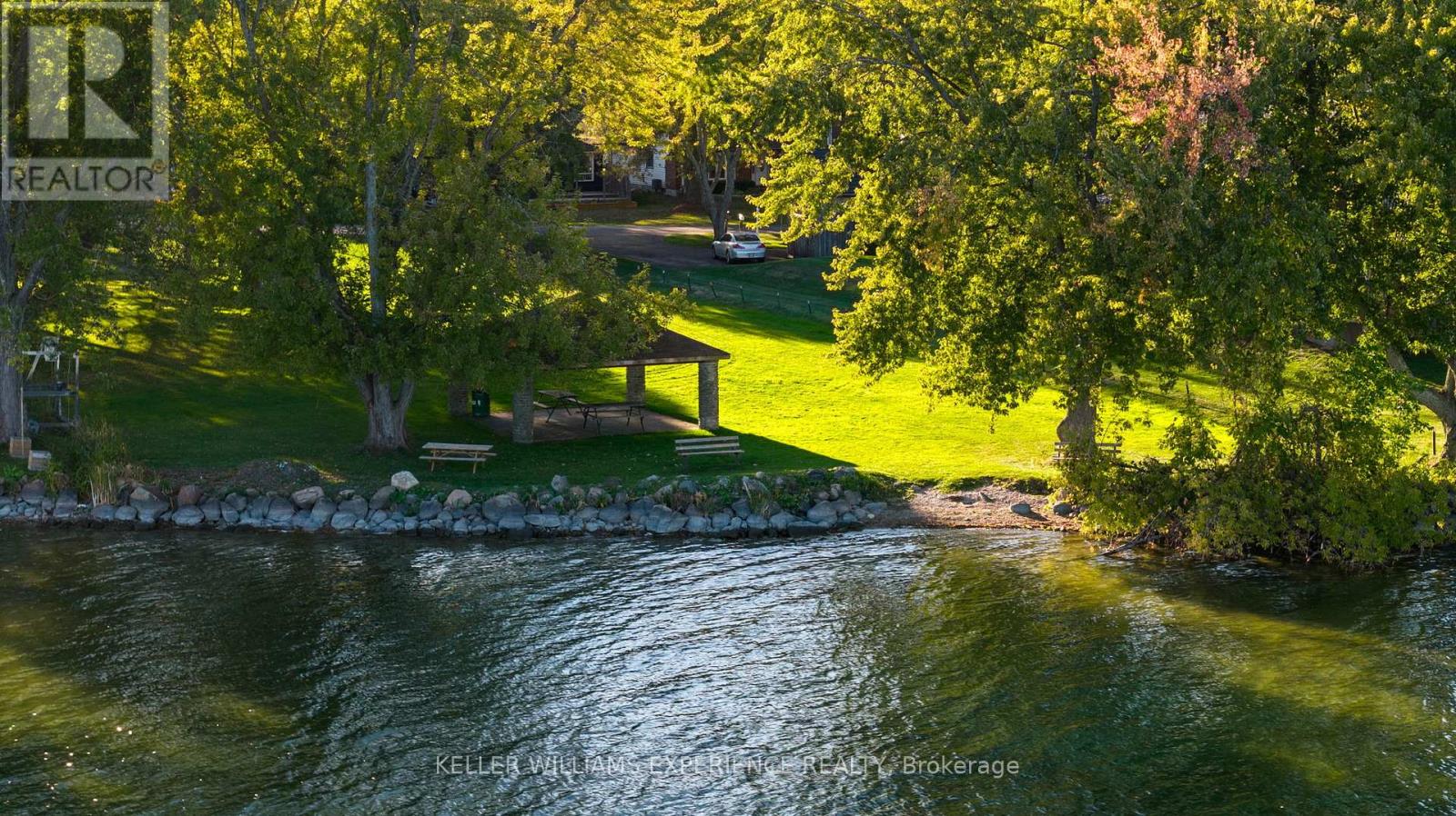 228 Bayshore Road, Innisfil, Ontario  L0L 1K0 - Photo 21 - N12440348