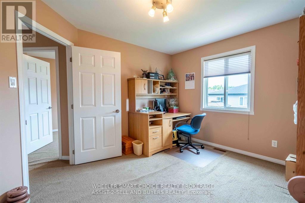 95 Mckenzie Street, Cornwall, Ontario  K6J 2G9 - Photo 26 - X12440452
