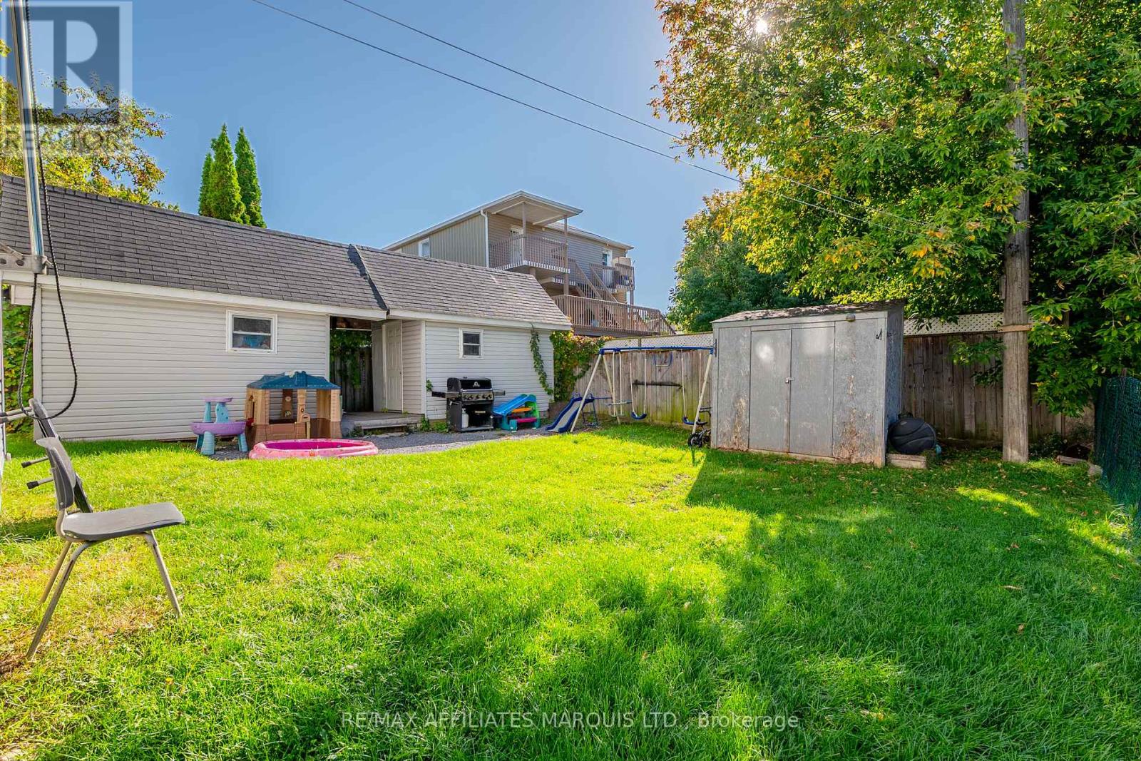 454 Eighth Street E, Cornwall, Ontario  K6H 2T2 - Photo 9 - X12440499
