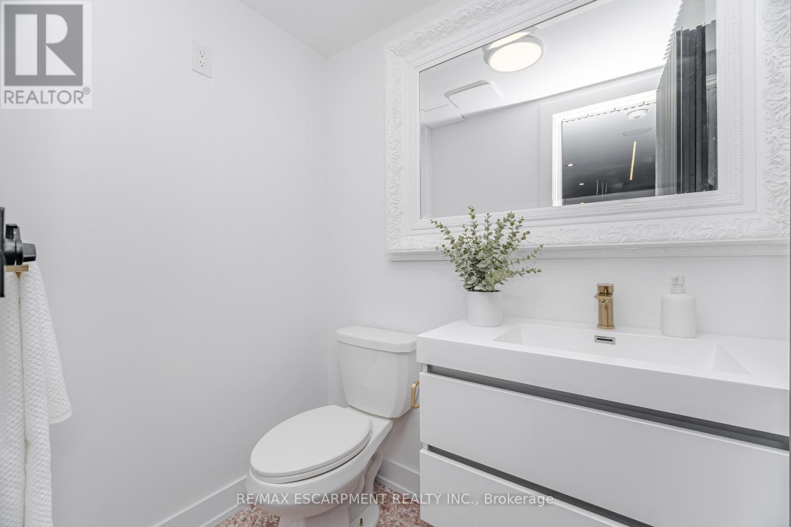 772 Banting Court, Milton, Ontario  L9T 3M5 - Photo 35 - W12439117