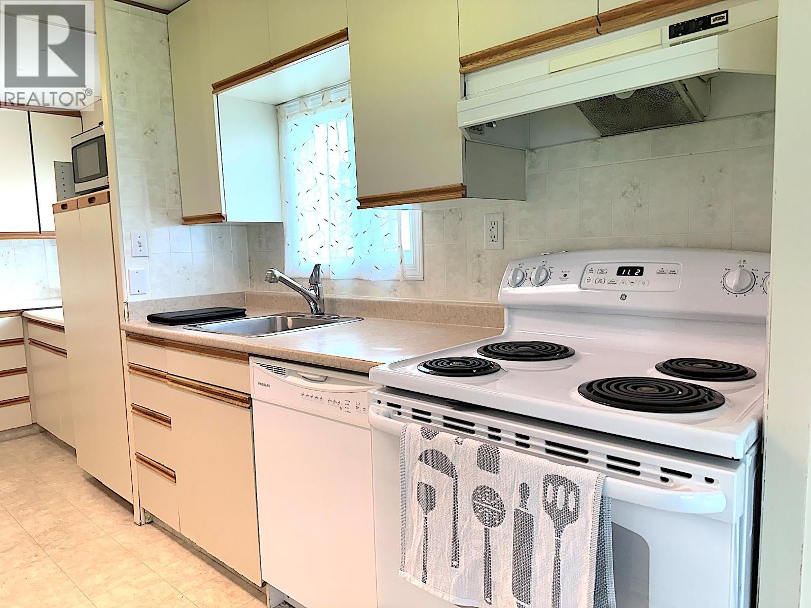 1600 43rd Avenue Unit# 7, Vernon, British Columbia  V1T 9G6 - Photo 5 - 10338679
