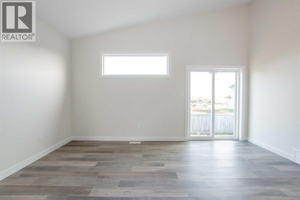 10613 133 Avenue, Grande Prairie, Alberta  T8X 0W5 - Photo 11 - A2251663