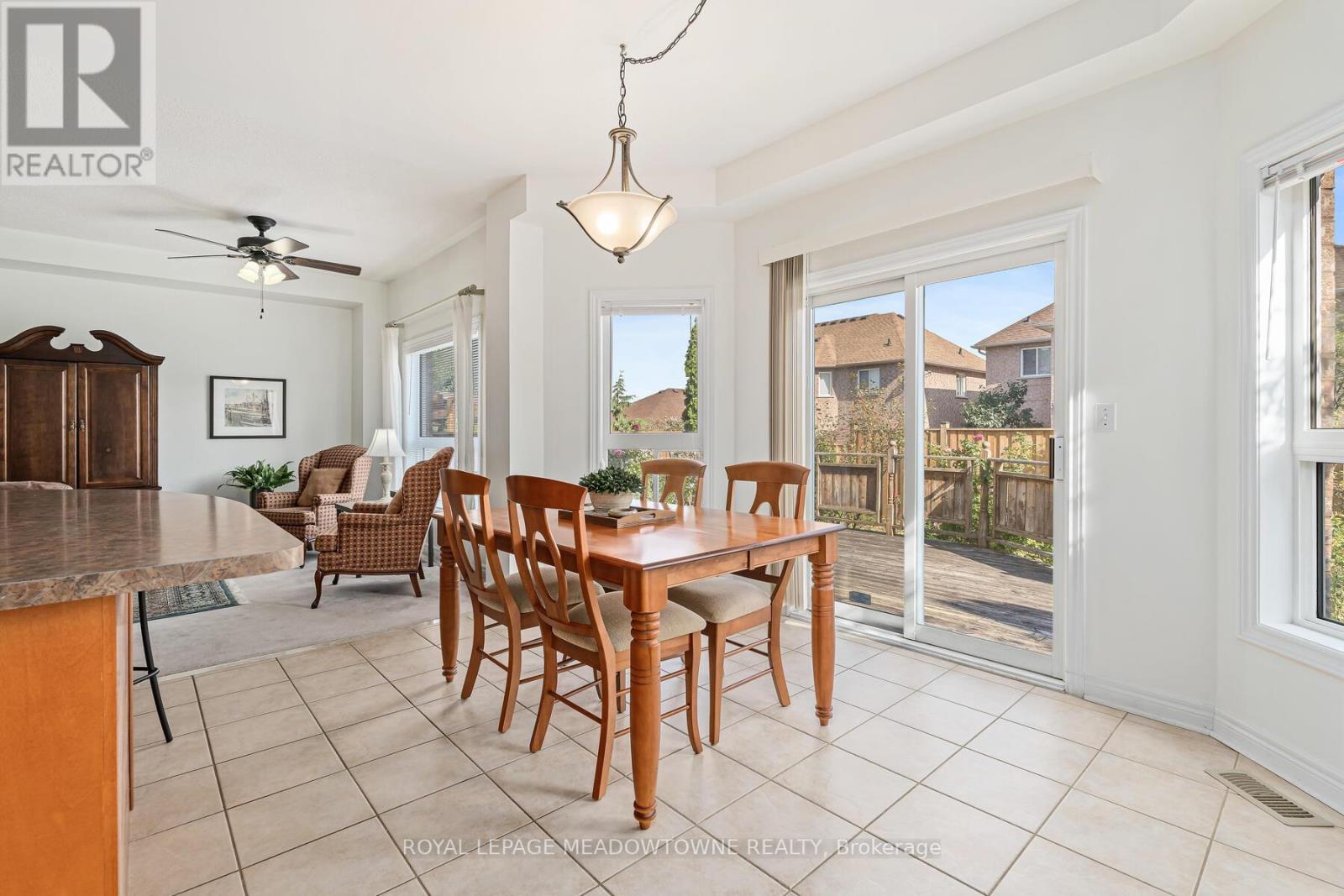 14 Berton Boulevard, Halton Hills, Ontario  L7G 6A5 - Photo 17 - W12440331