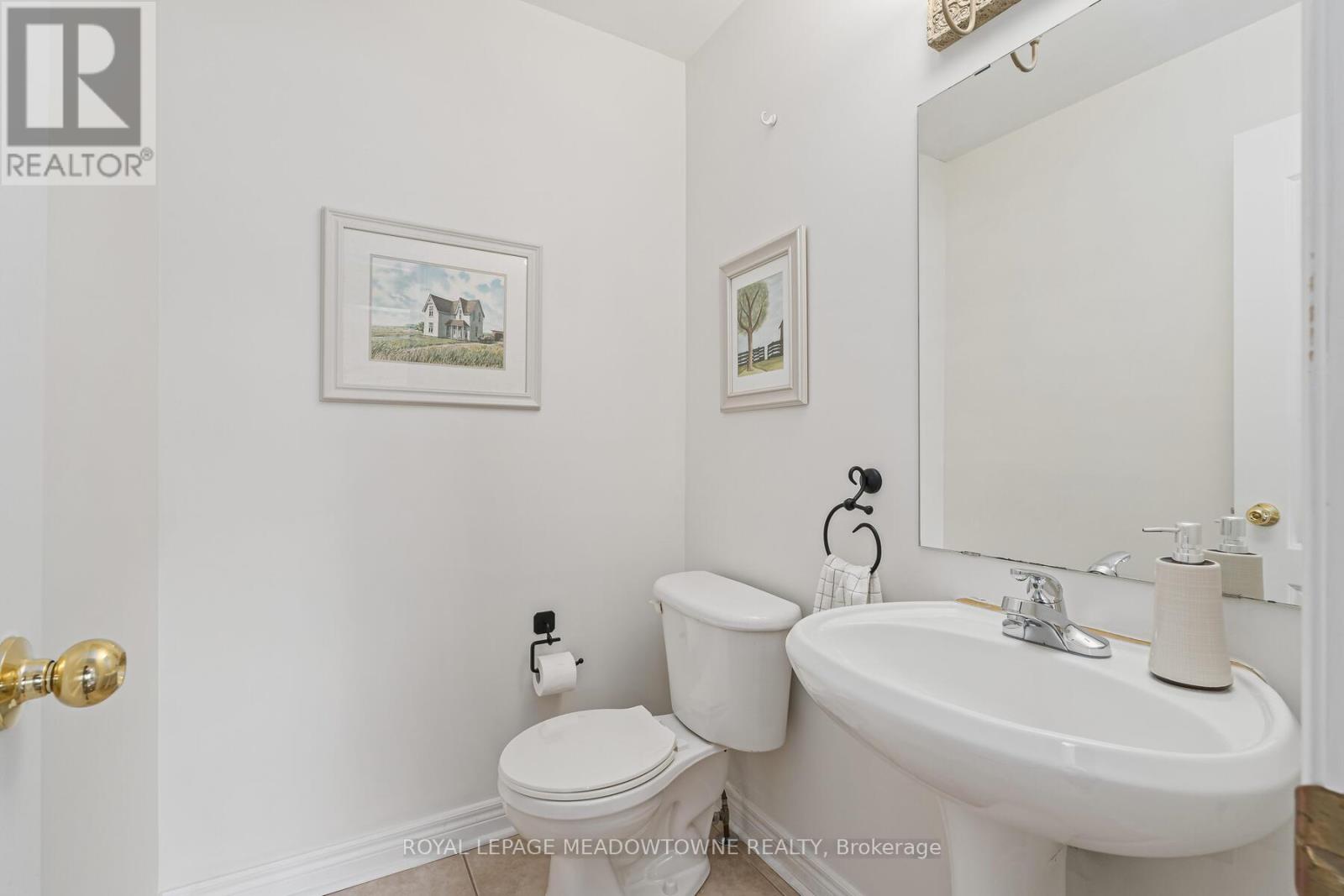 14 Berton Boulevard, Halton Hills, Ontario  L7G 6A5 - Photo 23 - W12440331