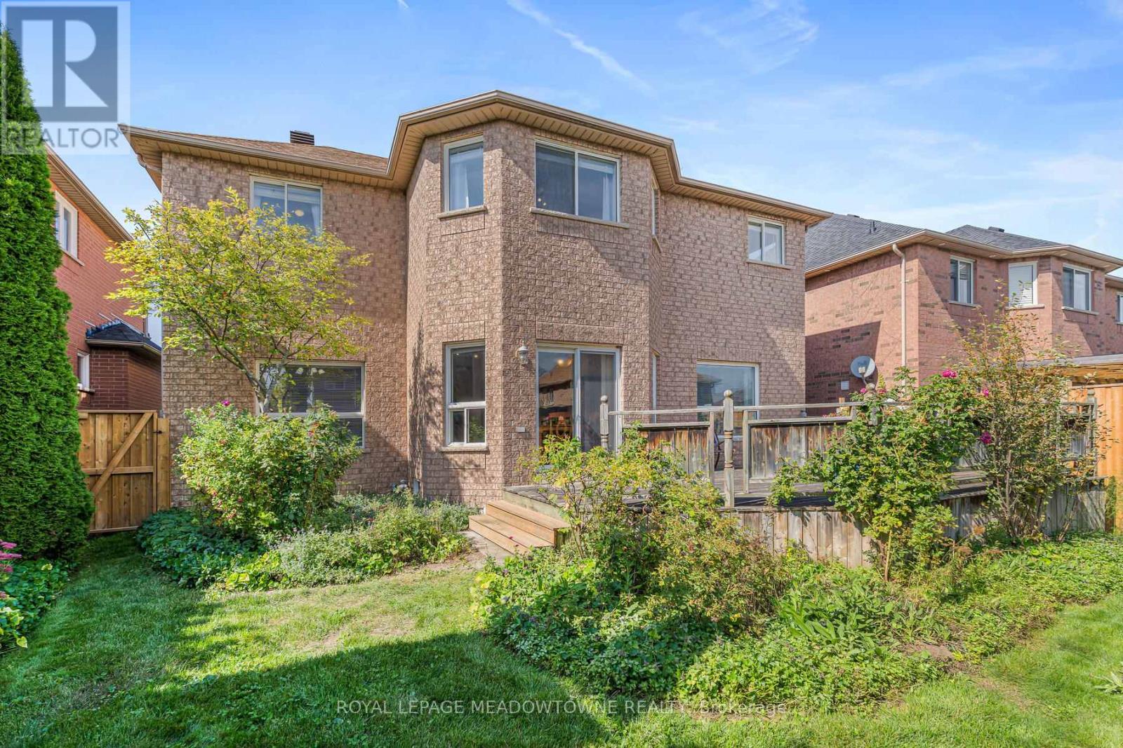 14 Berton Boulevard, Halton Hills, Ontario  L7G 6A5 - Photo 45 - W12440331