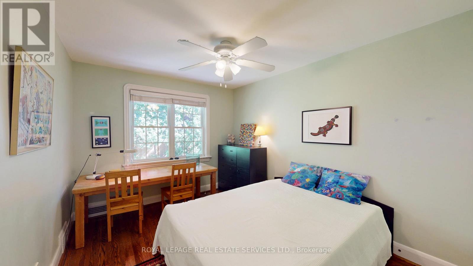 57 Elsfield Road, Toronto, Ontario  M8Y 3R6 - Photo 11 - W12440341