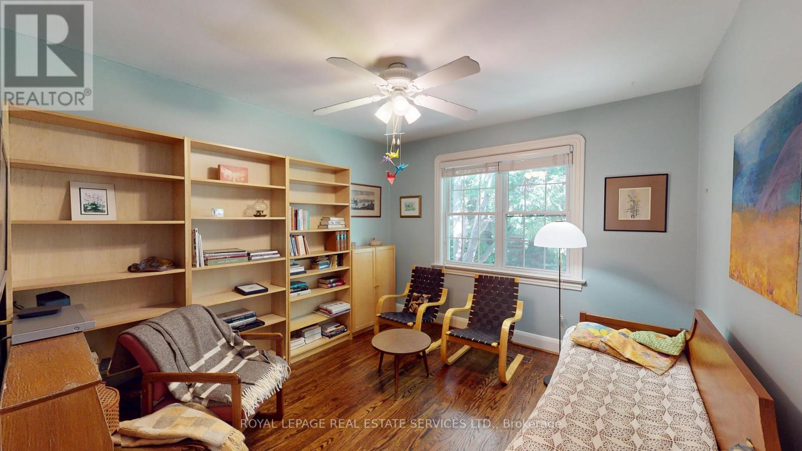 57 Elsfield Road, Toronto, Ontario  M8Y 3R6 - Photo 12 - W12440341