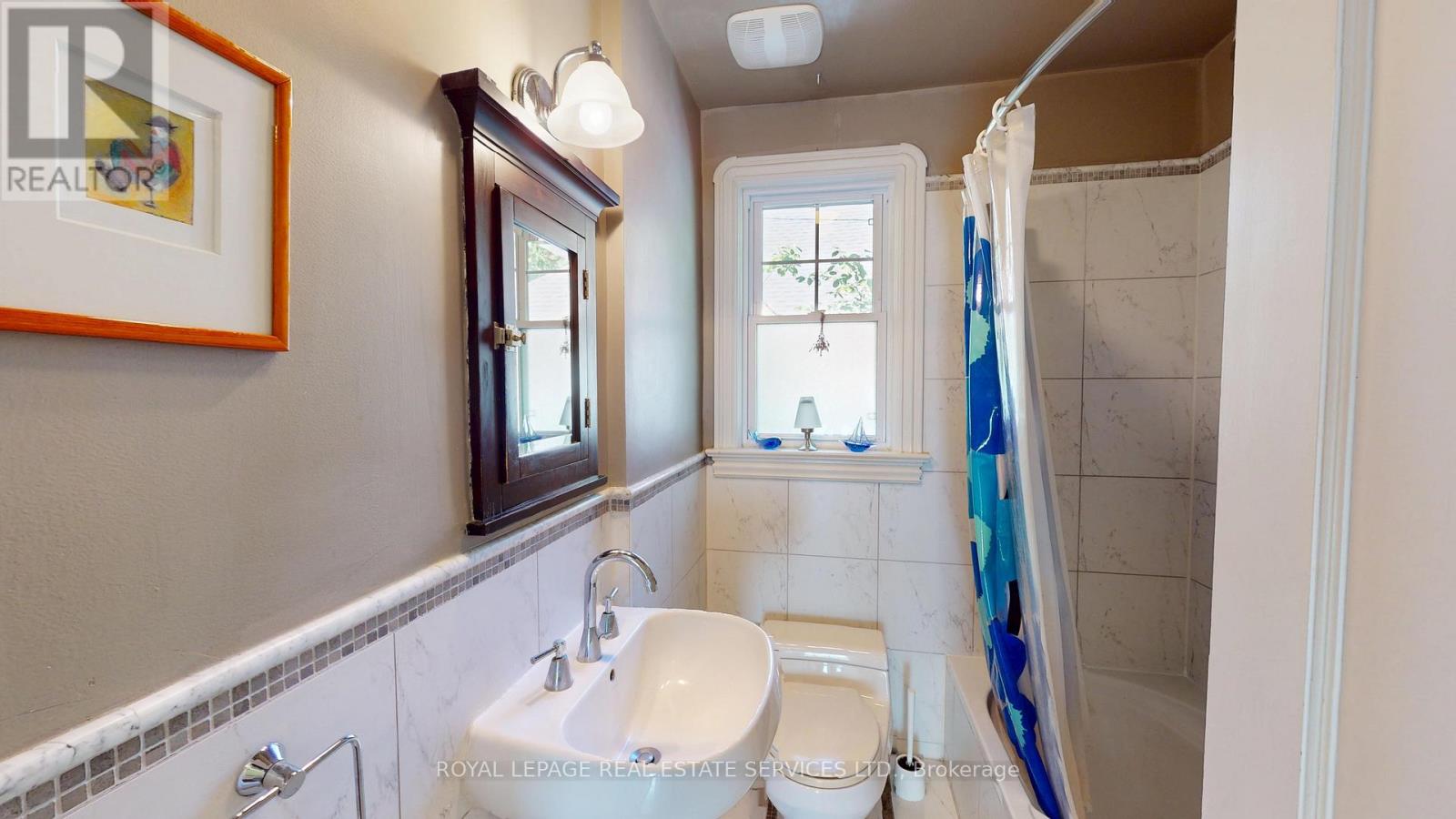 57 Elsfield Road, Toronto, Ontario  M8Y 3R6 - Photo 13 - W12440341